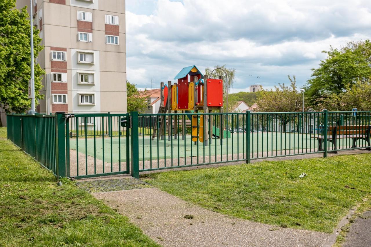 Lecosymelunais : Parking Gratuit + Balcon Amenage Exterior photo